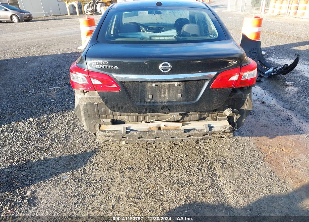 2017 NISSAN SENTRA VIN: 3N1AB7AP7HL670388