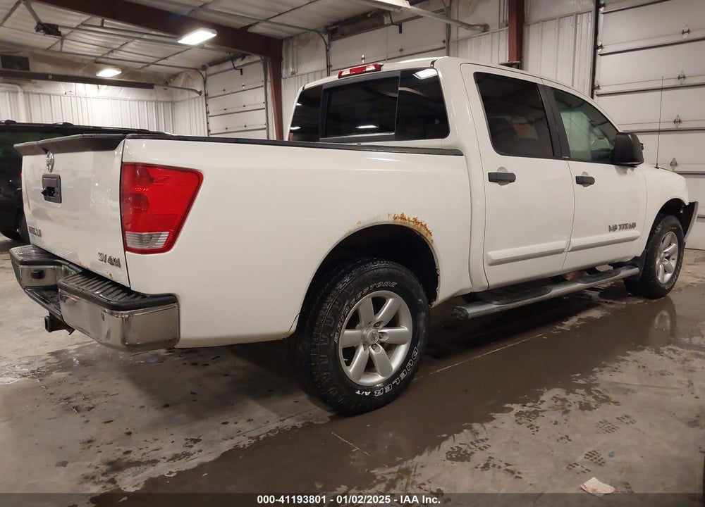 2013 NISSAN TITAN VIN: 1N6AA0EC6DN307232
