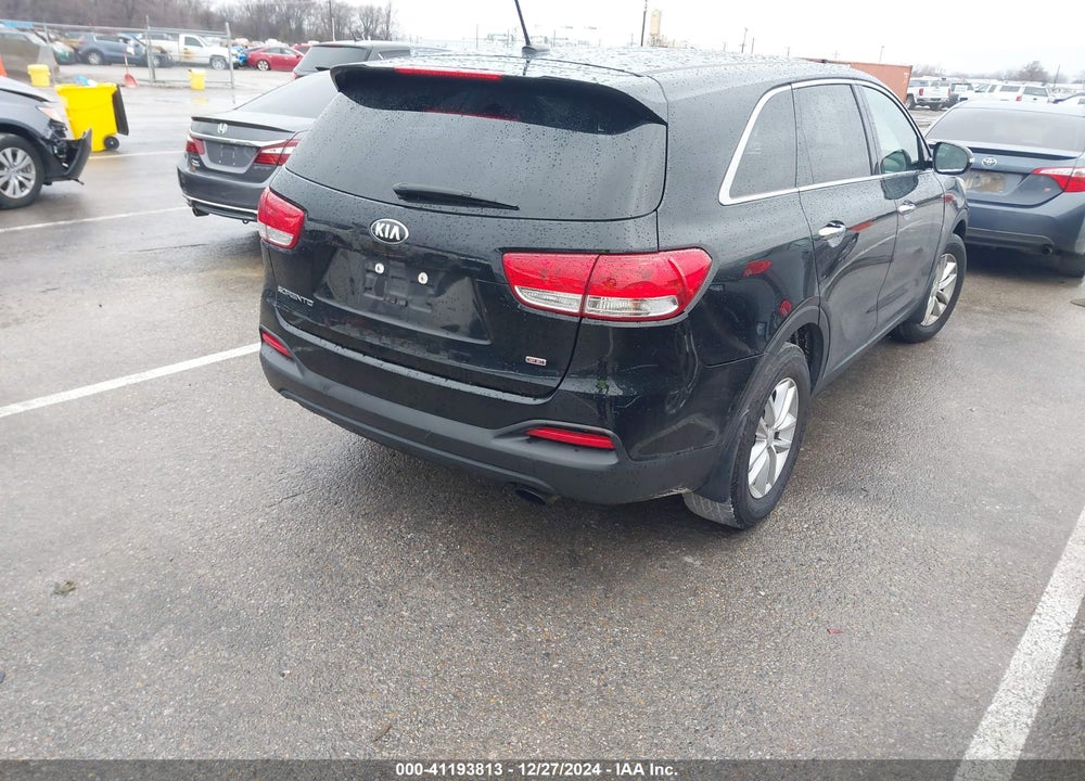 2017 KIA SORENTO 2.4L L VIN: 5XYPG4A32HG279791