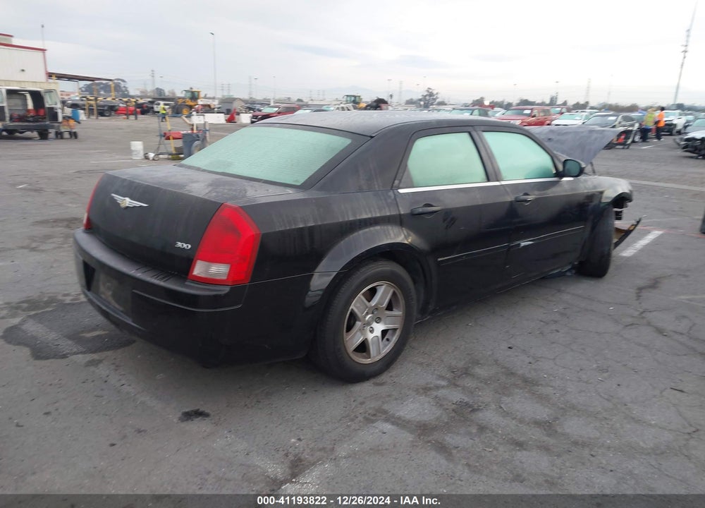 2006 CHRYSLER 300 VIN: 2C3LA43R86H332207