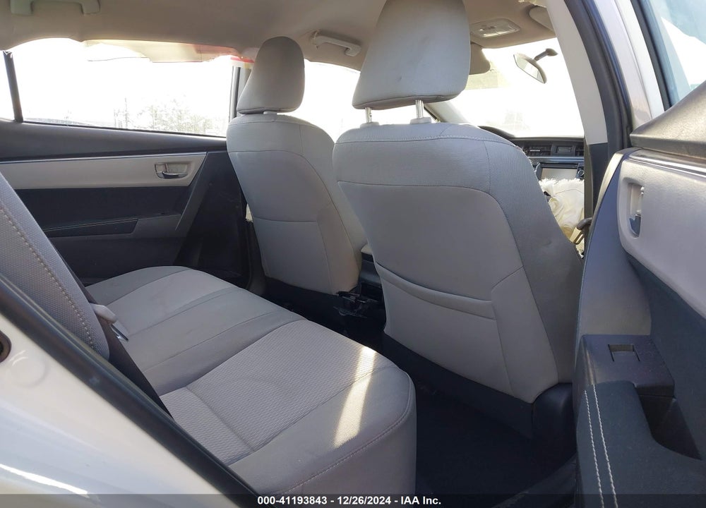 2015 TOYOTA COROLLA VIN: 5YFBURHE2FP185748
