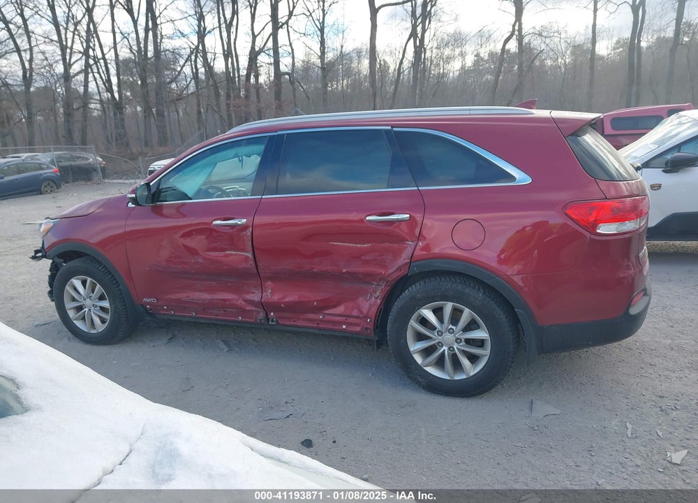 2017 KIA SORENTO 2.4L LX VIN: 5XYPGDA3XHG255657