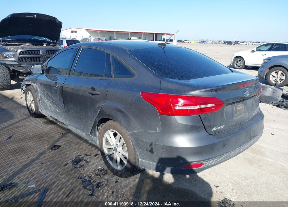 2015 FORD FOCUS VIN: 1FADP3F25FL230556