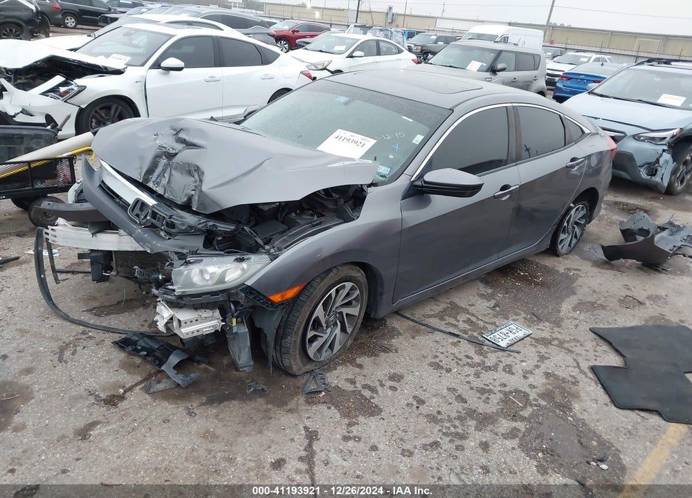 2018 HONDA CIVIC VIN: 19XFC2F76JE034115