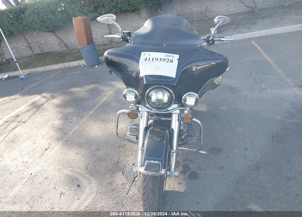 2010 HARLEY-DAVIDSON FLHTC VIN: 1HD1FF43XAB638738
