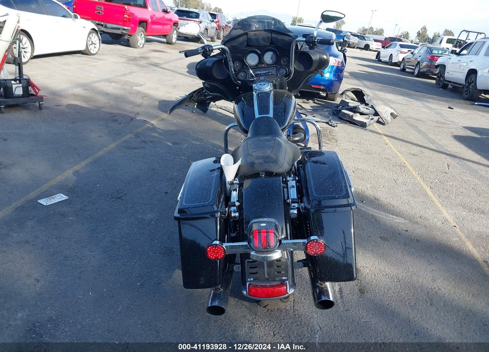 2010 HARLEY-DAVIDSON FLHTC VIN: 1HD1FF43XAB638738