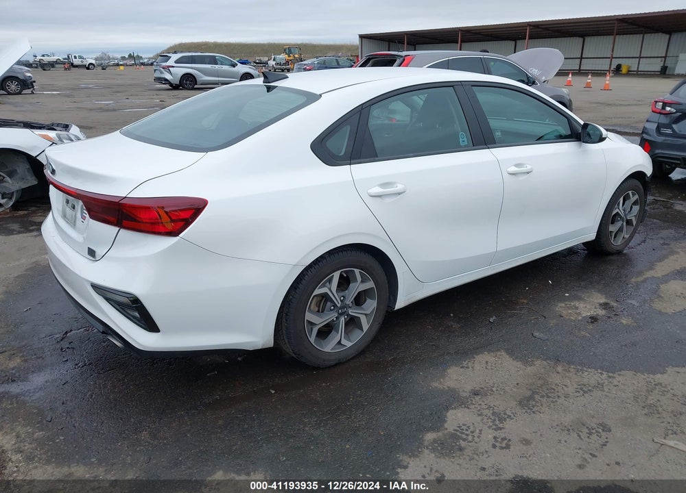 2021 KIA FORTE LXS VIN: 3KPF24ADXME356613