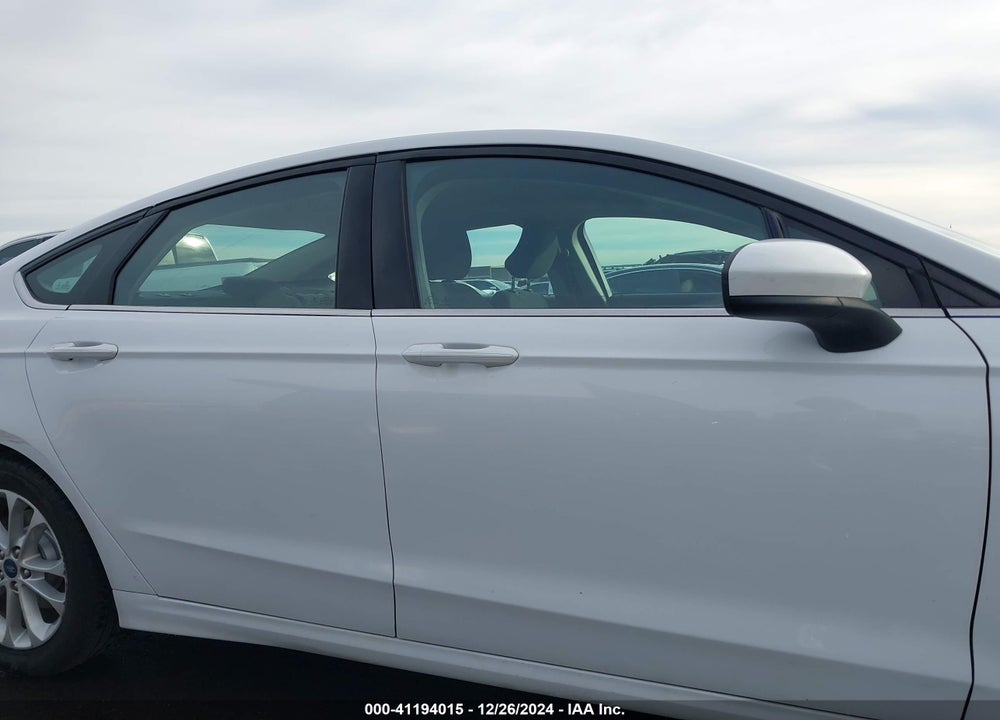 2019 FORD FUSION VIN: 3FA6P0HDXKR134925
