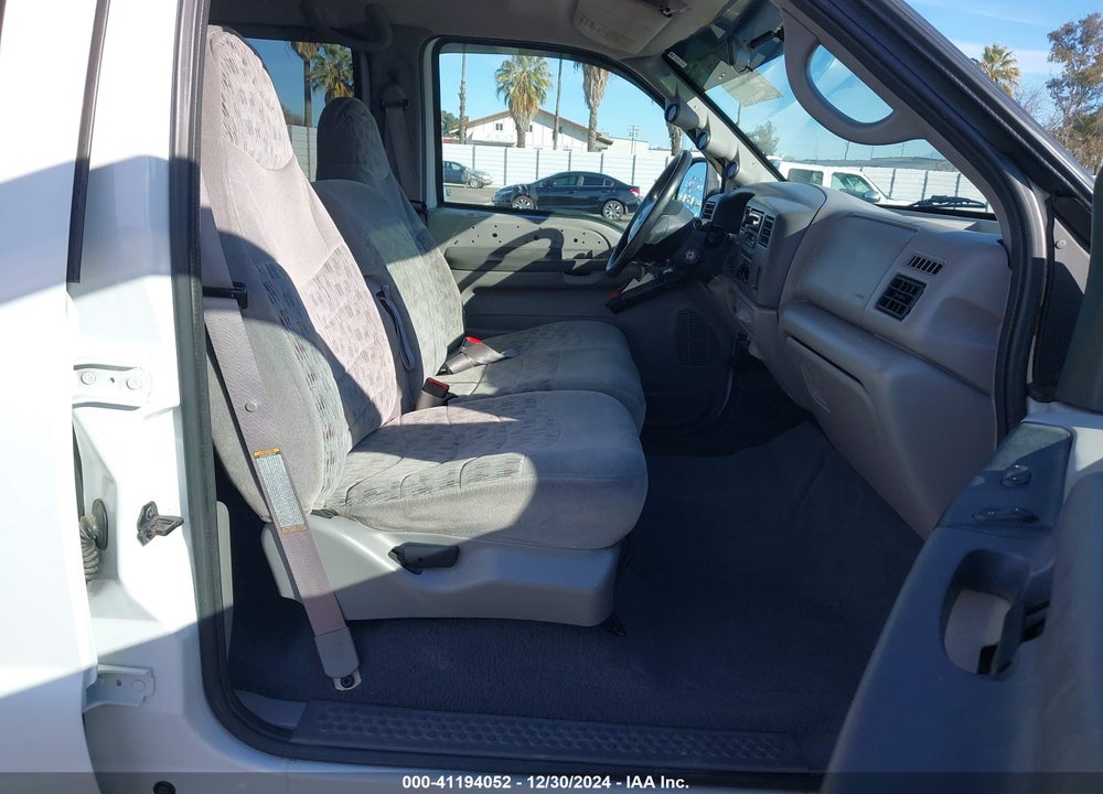 1999 FORD F-350 LARIAT/XL/XLT VIN: 1FTWW33F8XEE95619