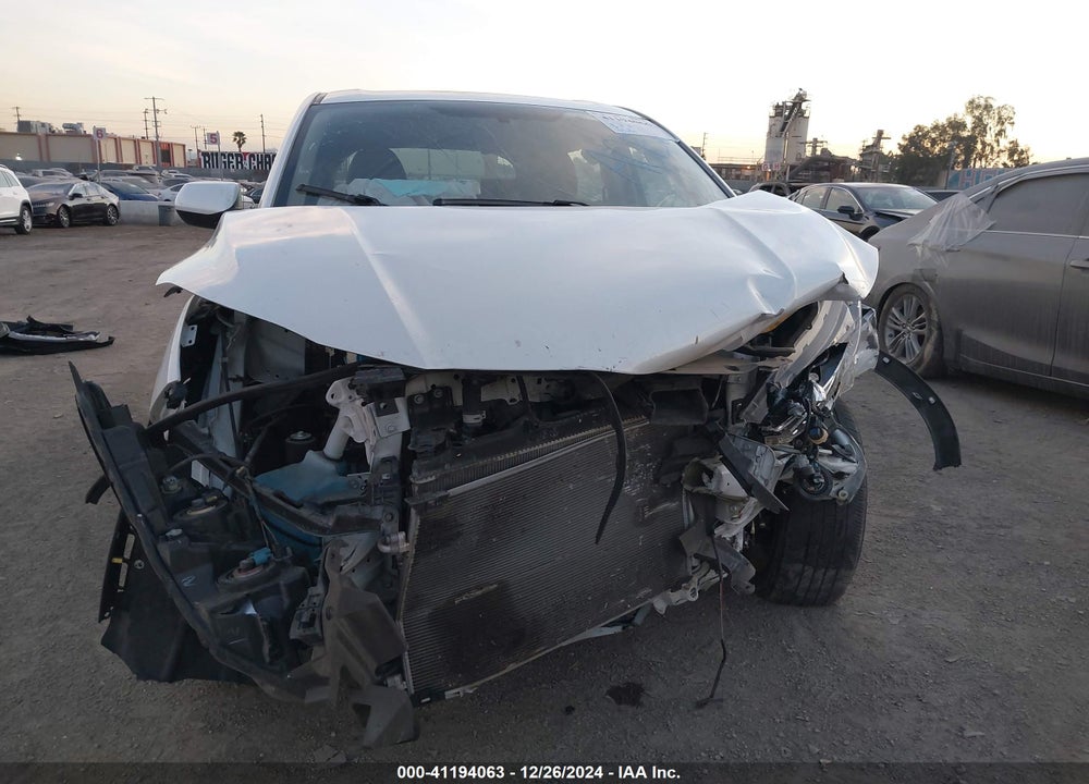 2022 HONDA HR-V 2WD LX VIN: 3CZRU5H33NM725193