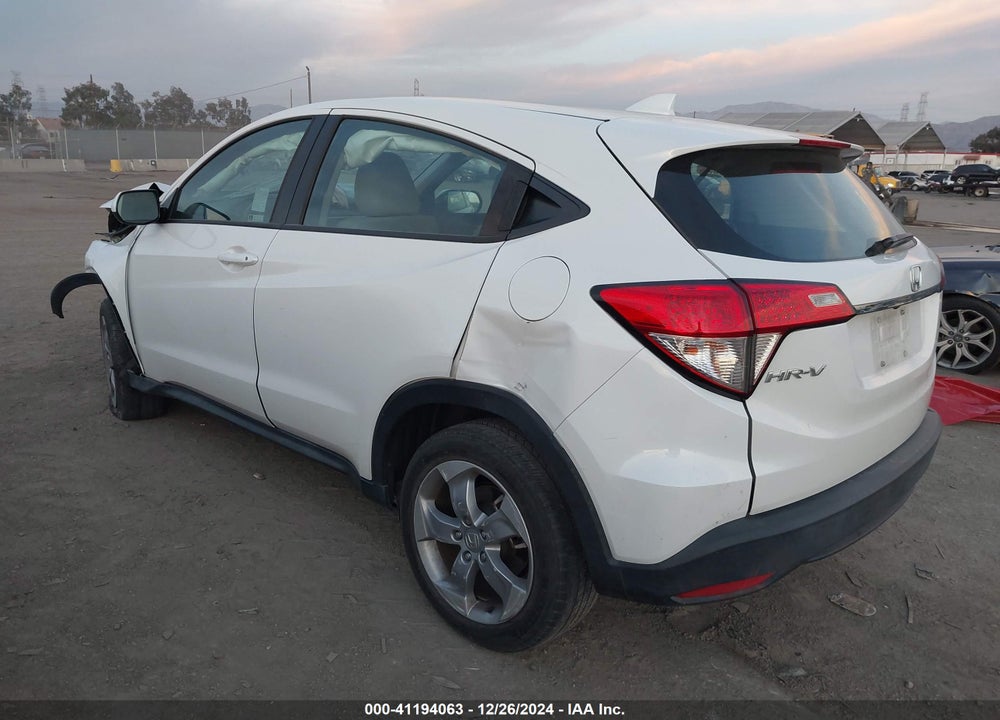2022 HONDA HR-V 2WD LX VIN: 3CZRU5H33NM725193