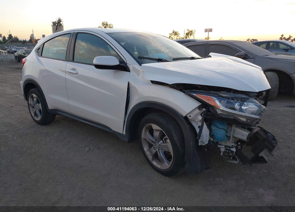 2022 HONDA HR-V 2WD LX VIN: 3CZRU5H33NM725193