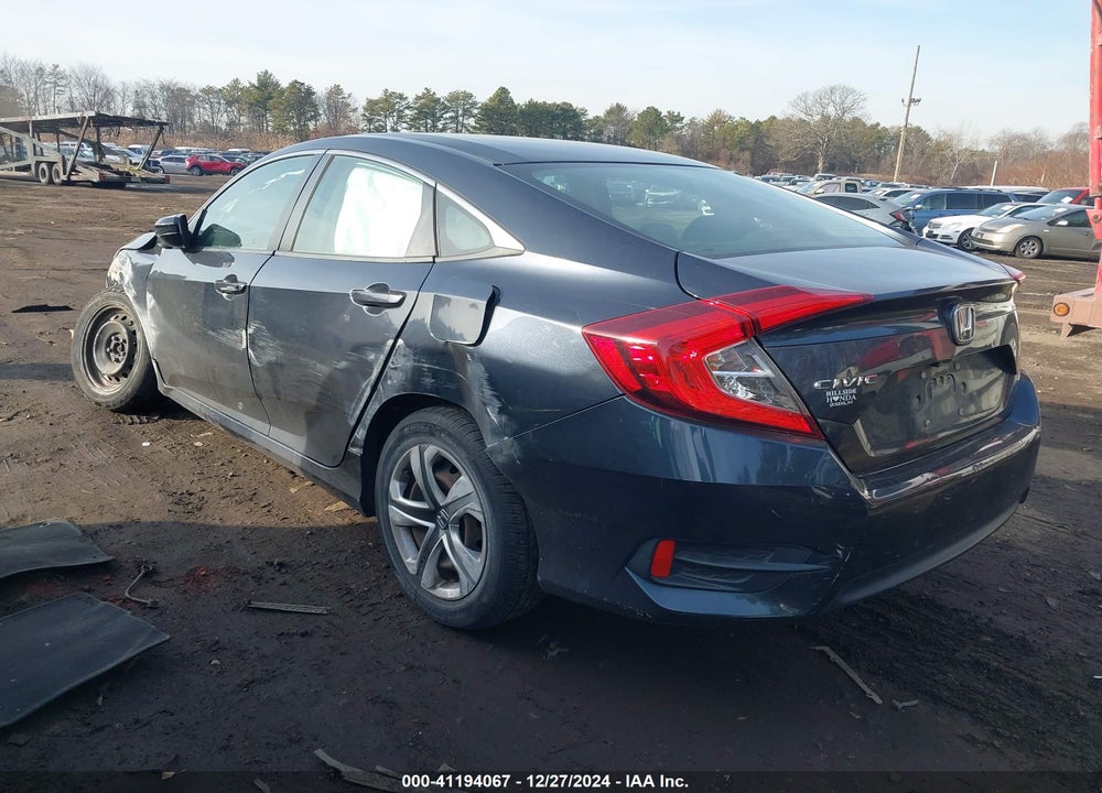 2017 HONDA CIVIC VIN: 2HGFC2F53HH555369