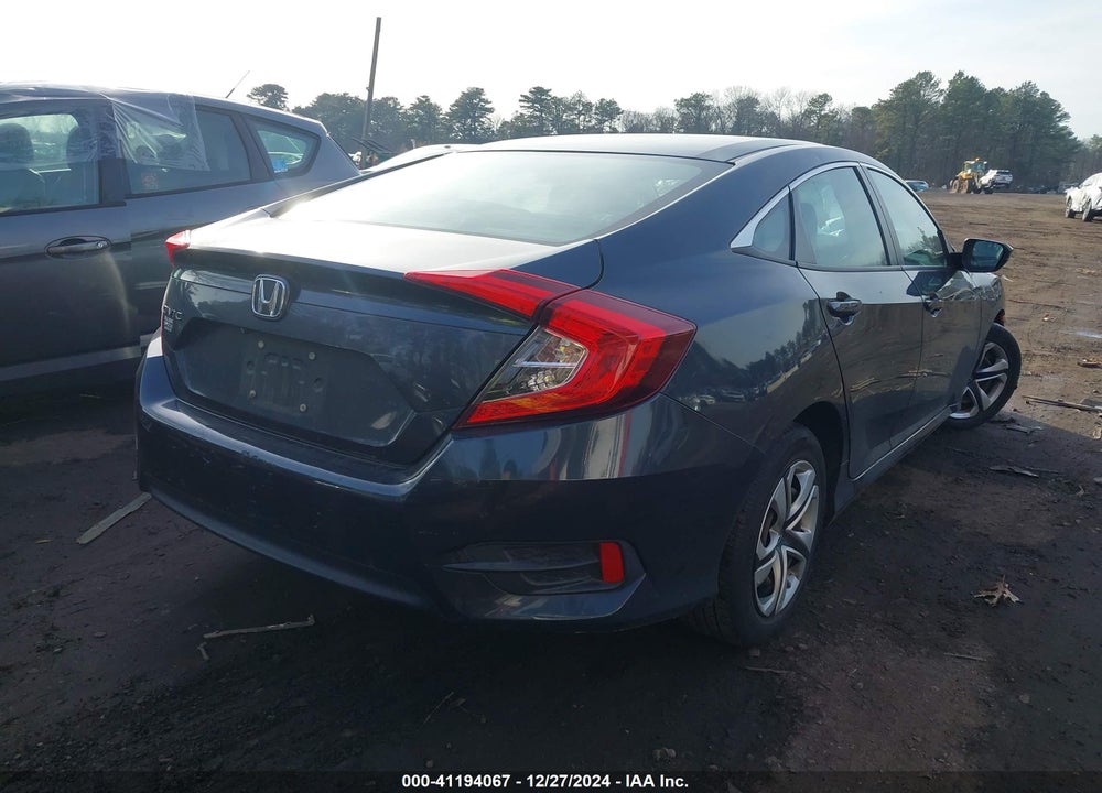 2017 HONDA CIVIC VIN: 2HGFC2F53HH555369