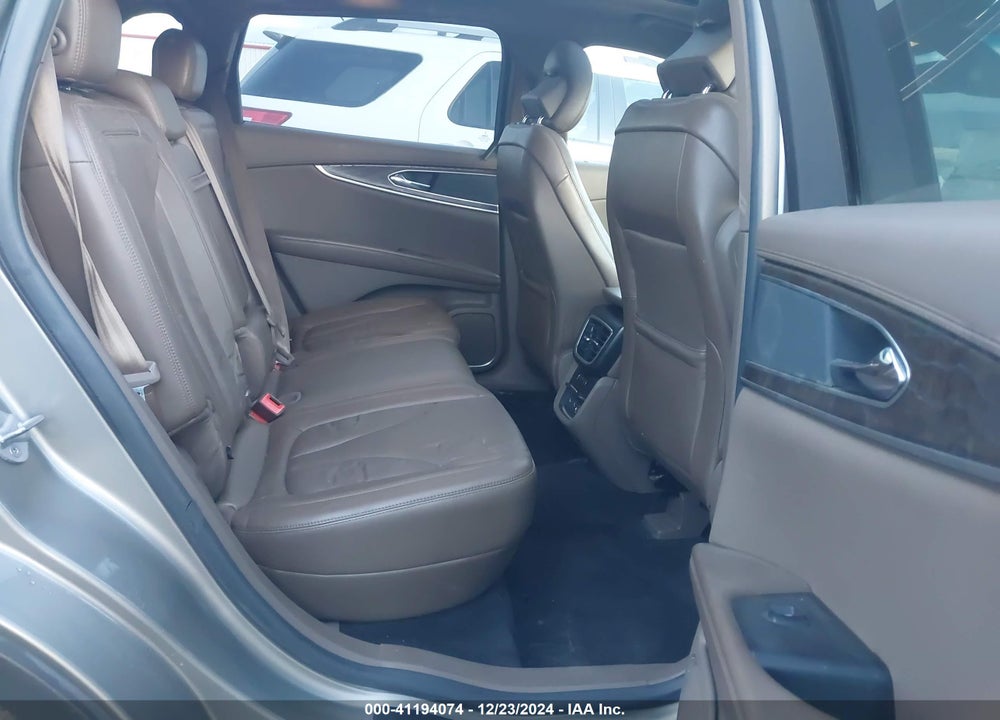 2016 LINCOLN MKX RESERVE VIN: 2LMTJ8LR9GBL56099