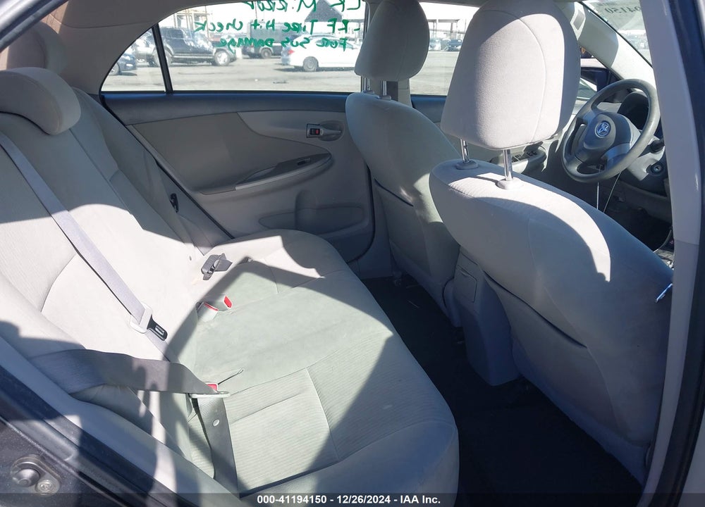 2010 TOYOTA COROLLA LE VIN: 1NXBU4EE5AZ185001
