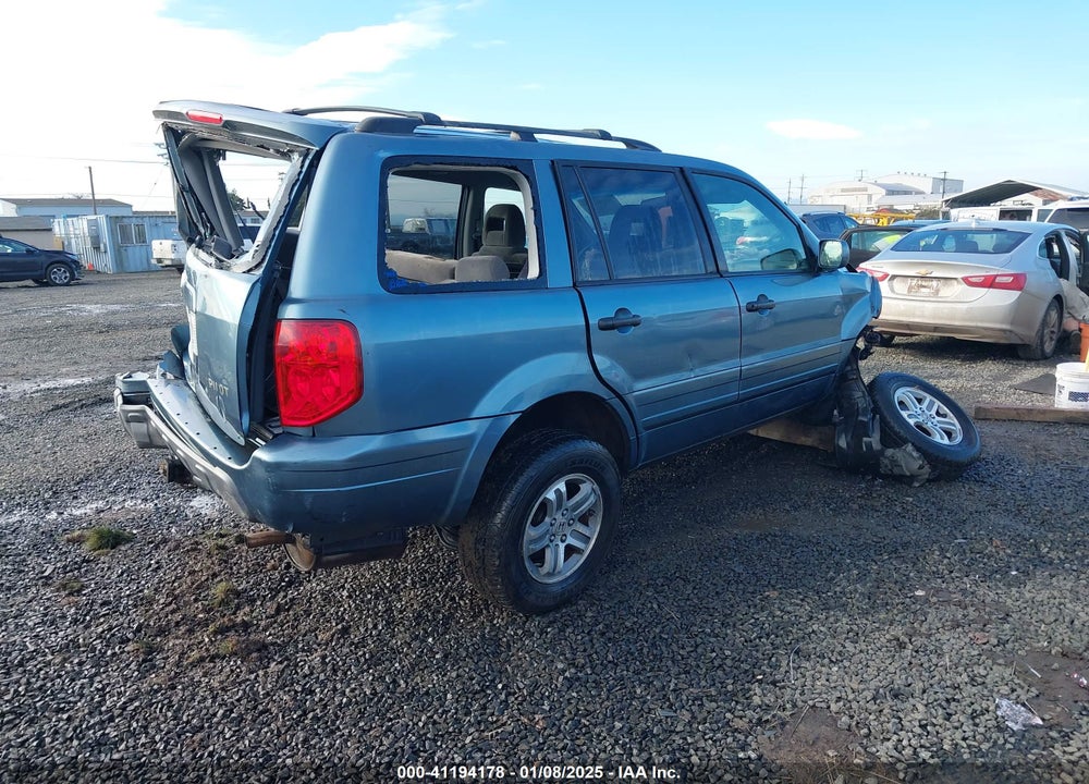 2005 HONDA PILOT EX VIN: 5FNYF184X5B025978