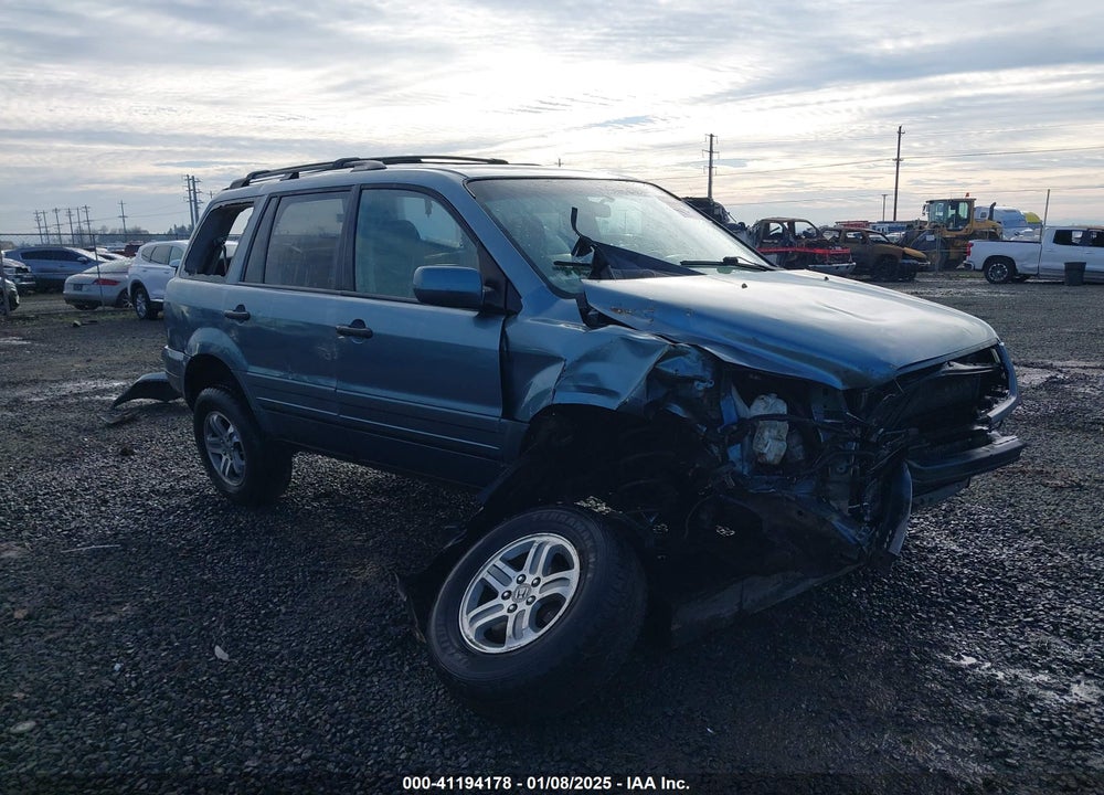 2005 HONDA PILOT EX VIN: 5FNYF184X5B025978