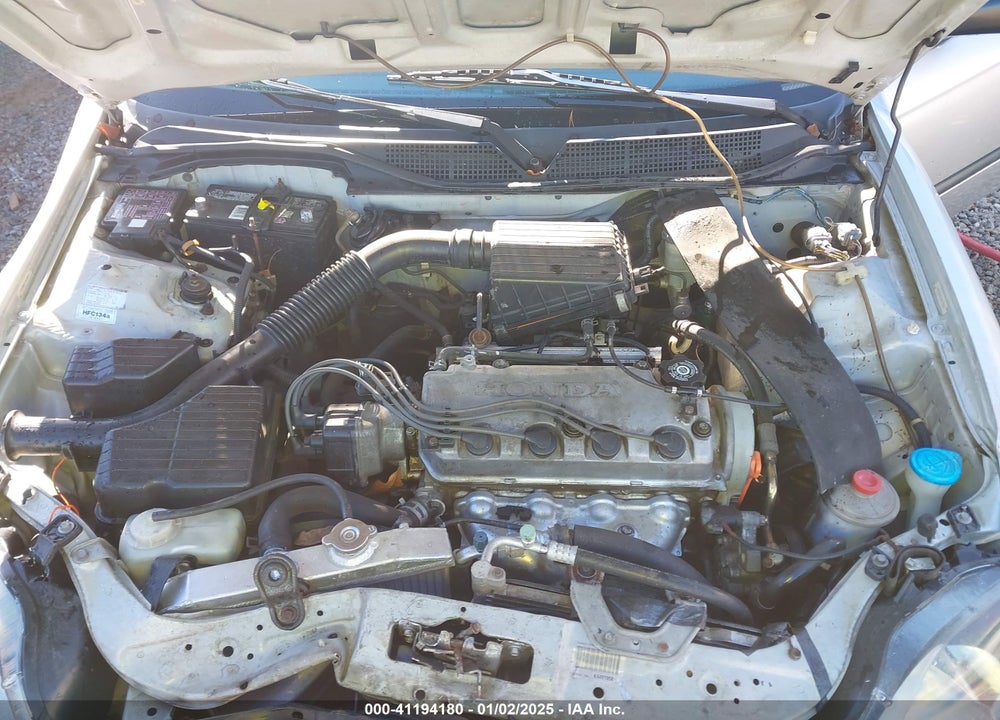 1998 HONDA CIVIC DX VIN: 2HGEJ6625WH579068