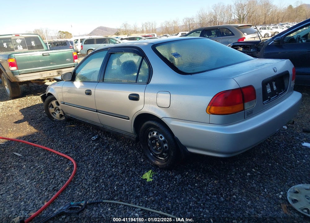 1998 HONDA CIVIC DX VIN: 2HGEJ6625WH579068