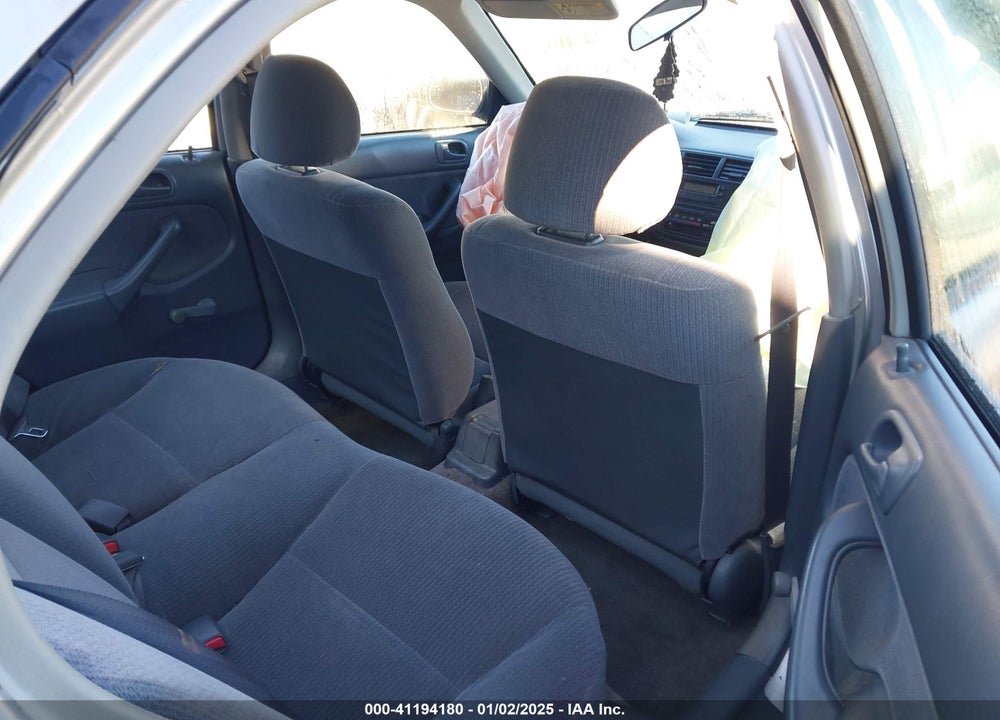 1998 HONDA CIVIC DX VIN: 2HGEJ6625WH579068