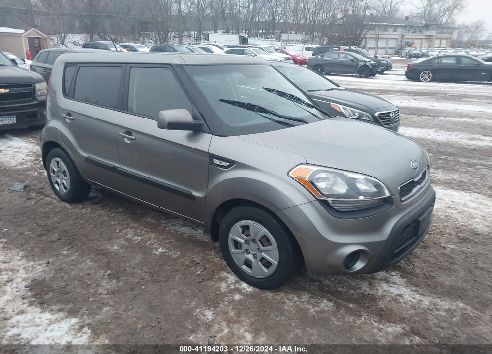 2013 KIA SOUL VIN: KNDJT2A52D7526564