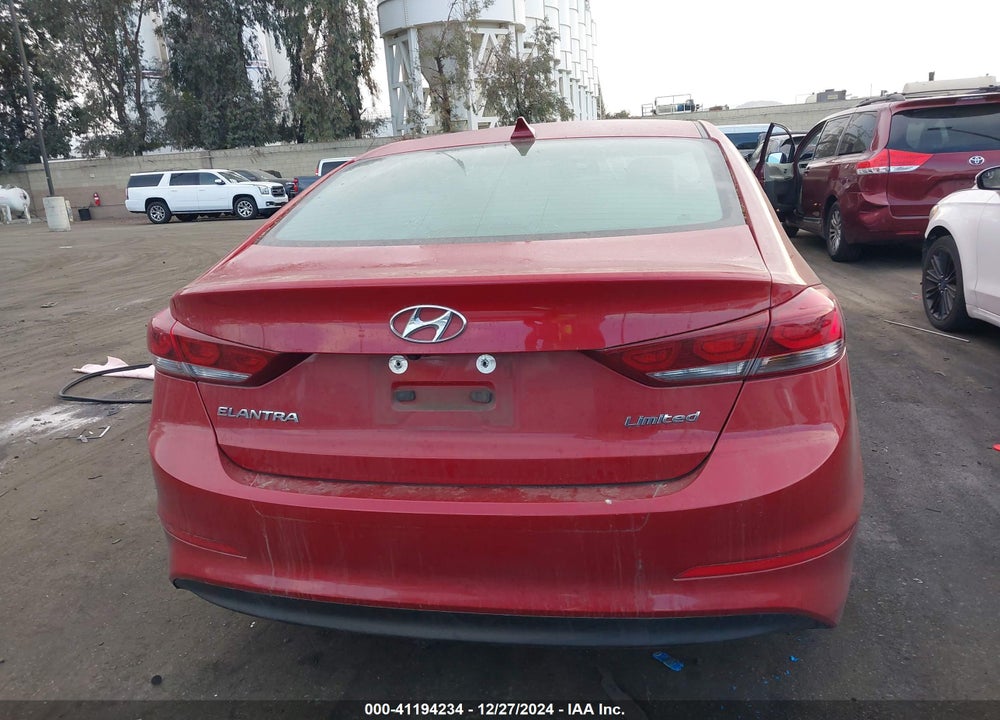 2018 HYUNDAI ELANTRA LIMITED VIN: KMHD84LF4JU698037
