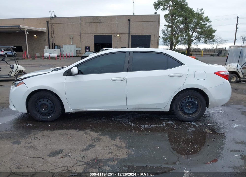 2014 TOYOTA COROLLA LE VIN: 5YFBURHE3EP078397