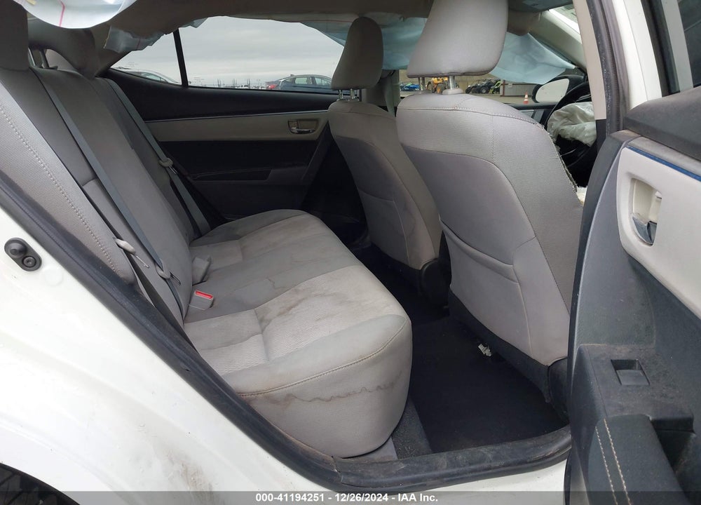 2014 TOYOTA COROLLA LE VIN: 5YFBURHE3EP078397