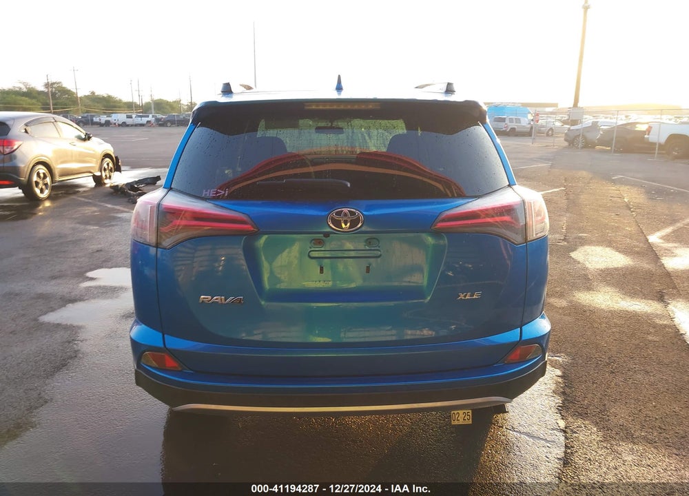 2016 TOYOTA RAV4 XLE VIN: JTMWFREV7GJ083559
