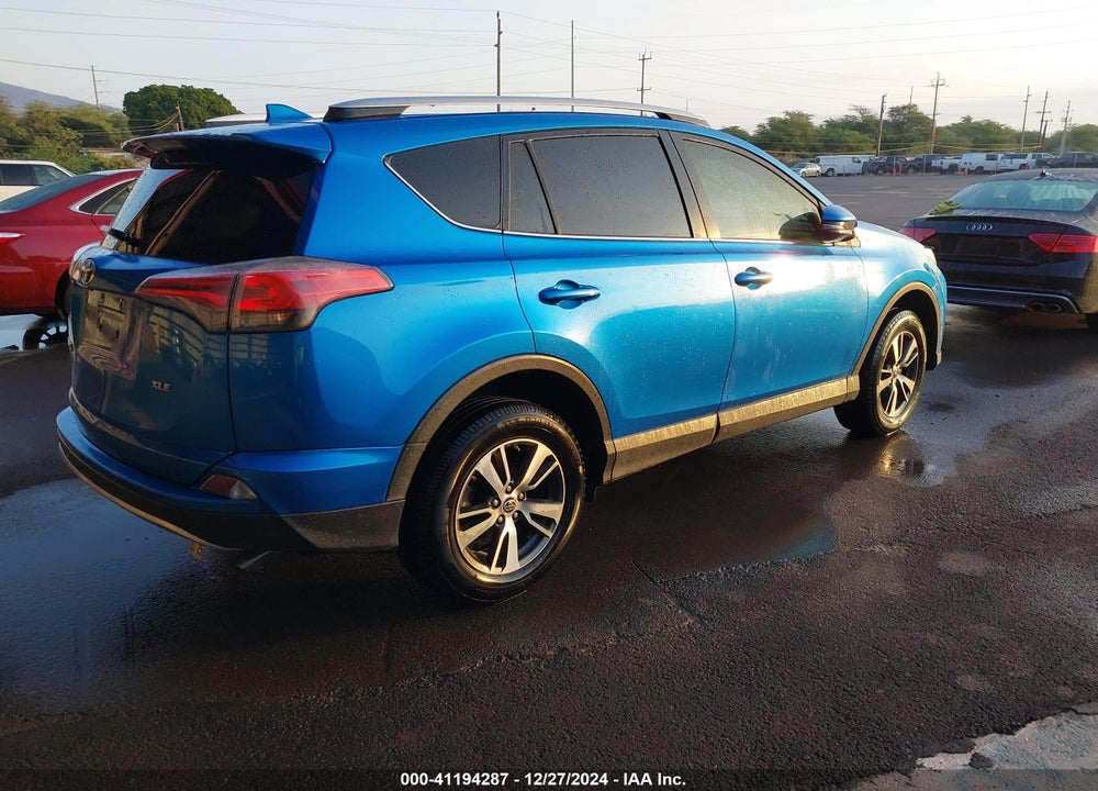 2016 TOYOTA RAV4 XLE VIN: JTMWFREV7GJ083559