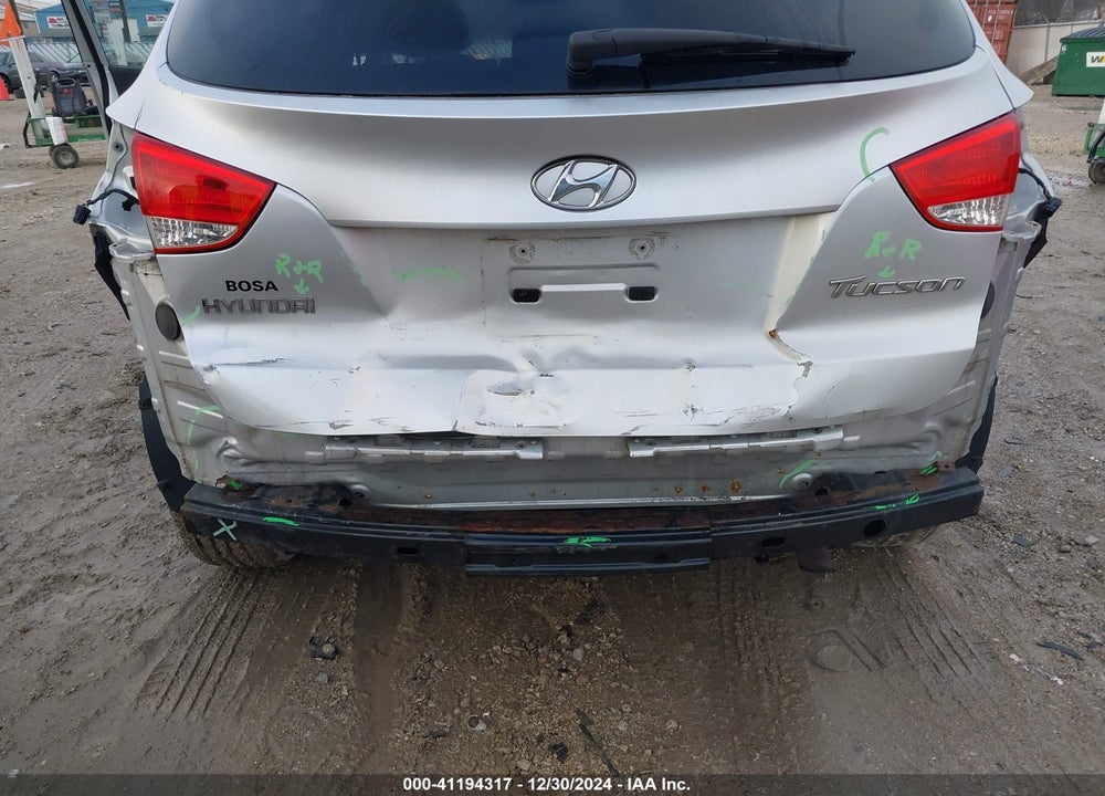2012 HYUNDAI TUCSON VIN: KM8JU3AC0CU524079