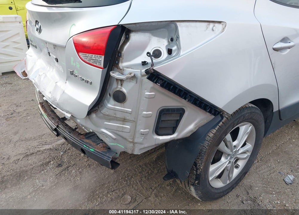 2012 HYUNDAI TUCSON VIN: KM8JU3AC0CU524079
