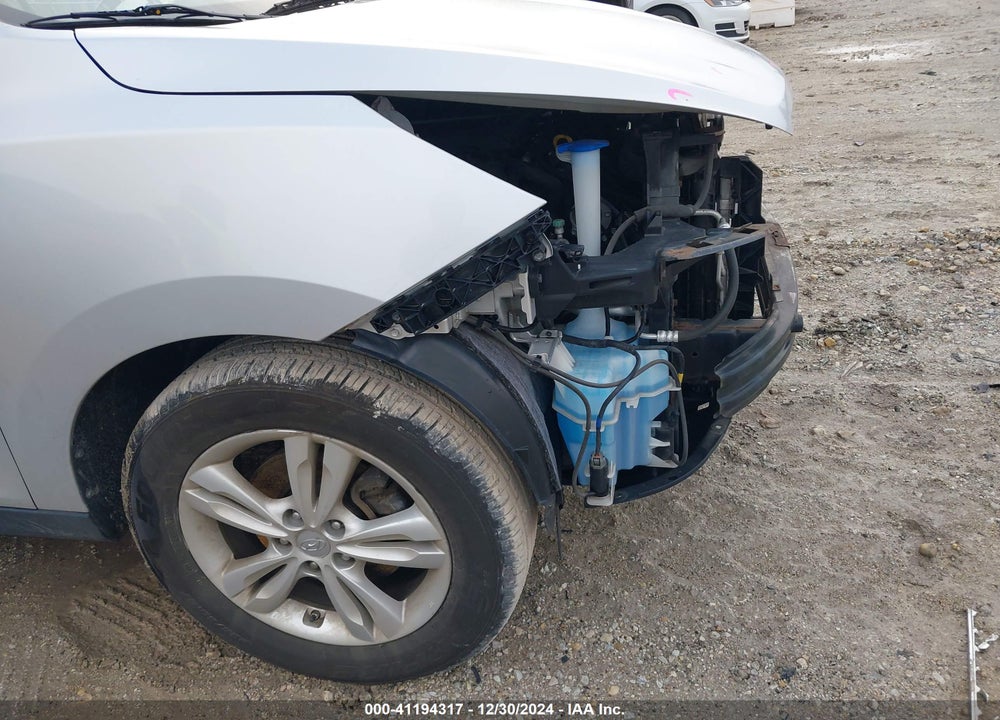 2012 HYUNDAI TUCSON VIN: KM8JU3AC0CU524079