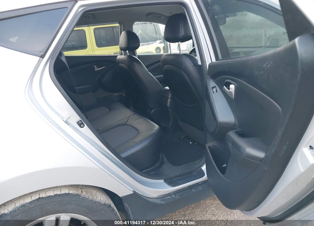 2012 HYUNDAI TUCSON VIN: KM8JU3AC0CU524079