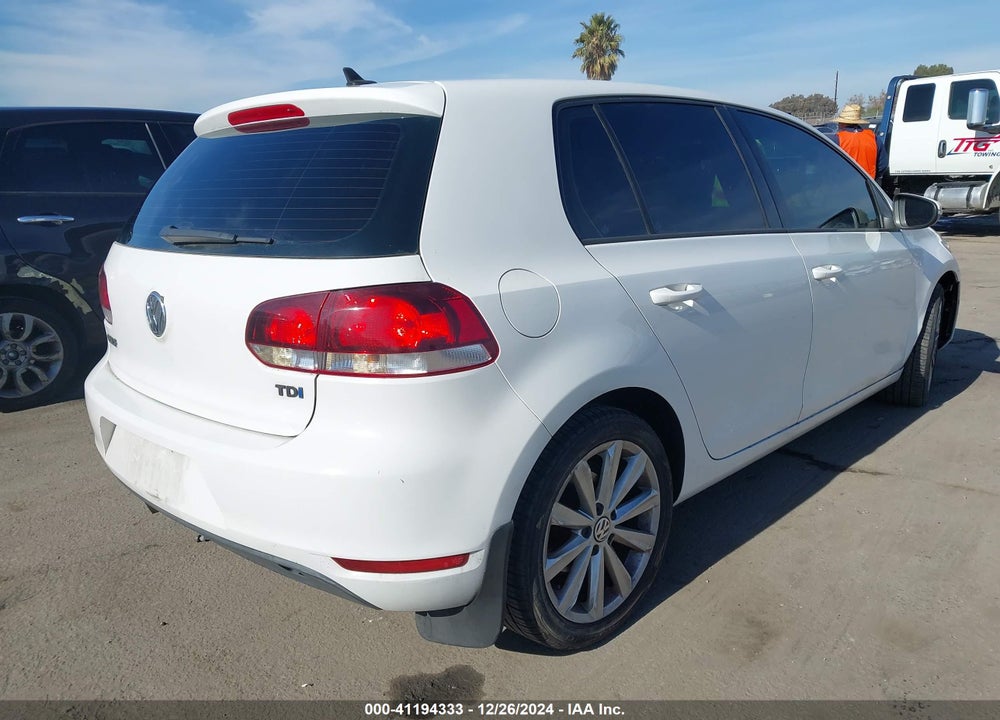 2013 VOLKSWAGEN GOLF VIN: WVWDM7AJ6DW127196
