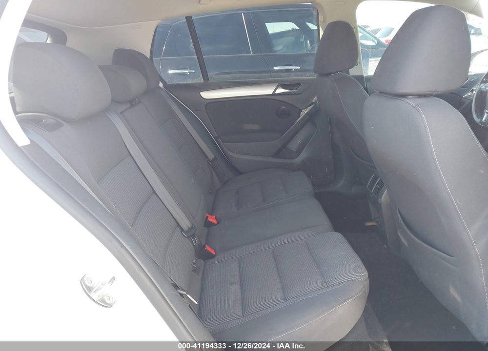 2013 VOLKSWAGEN GOLF VIN: WVWDM7AJ6DW127196