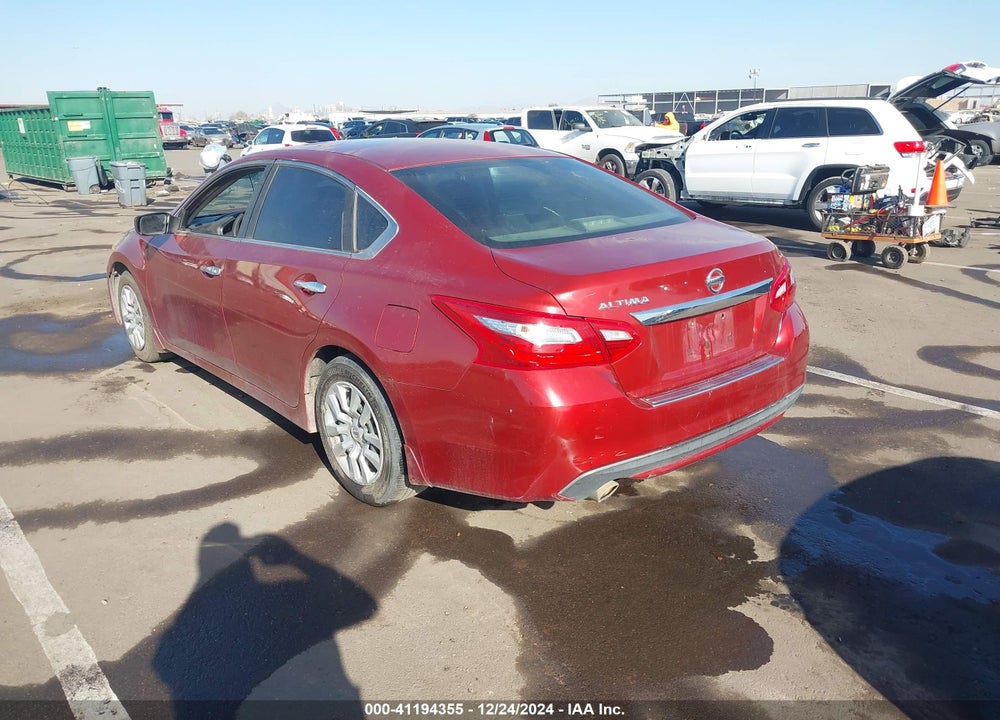 2017 NISSAN ALTIMA VIN: 1N4AL3APXHN319032