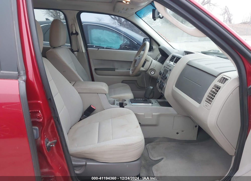 2011 FORD ESCAPE VIN: 1FMCU9DG6BKA21886