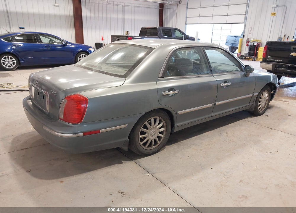 2004 HYUNDAI XG350 L VIN: KMHFU45E04A357345