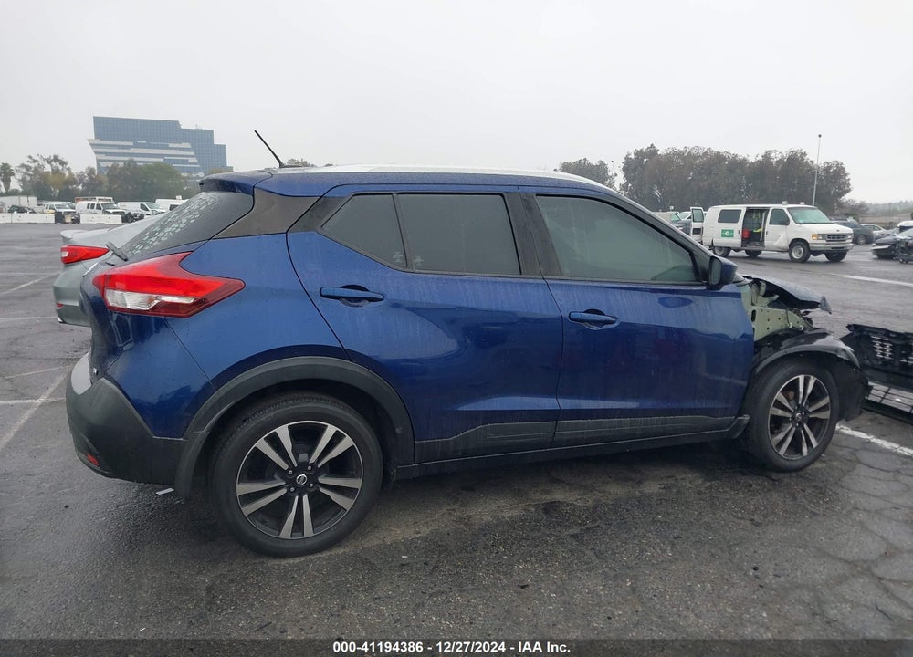 2019 NISSAN KICKS SV VIN: 3N1CP5CU1KL491479