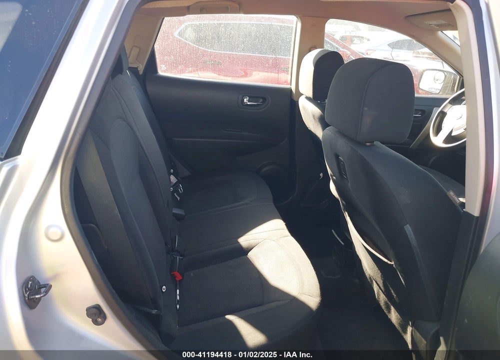 2015 NISSAN ROGUE SELECT S VIN: JN8AS5MT4FW665946