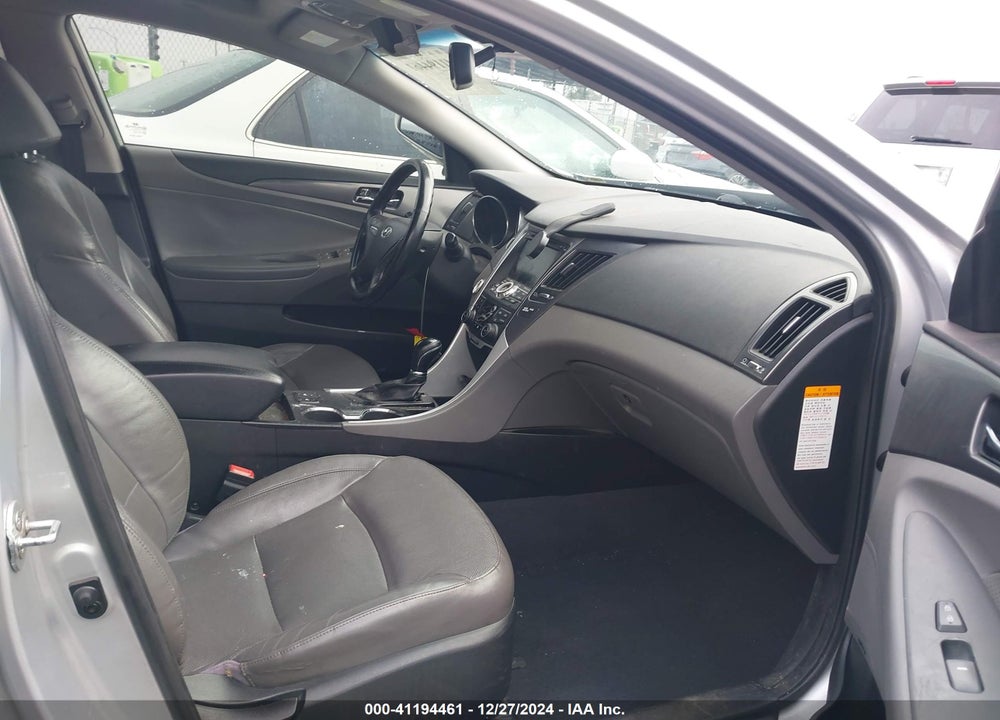 2013 HYUNDAI SONATA VIN: KMHEC4A4XDA068436