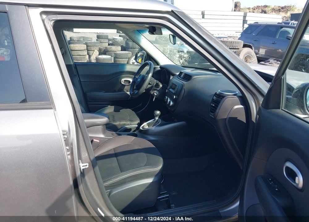 2014 KIA SOUL VIN: KNDJN2A26E7024027