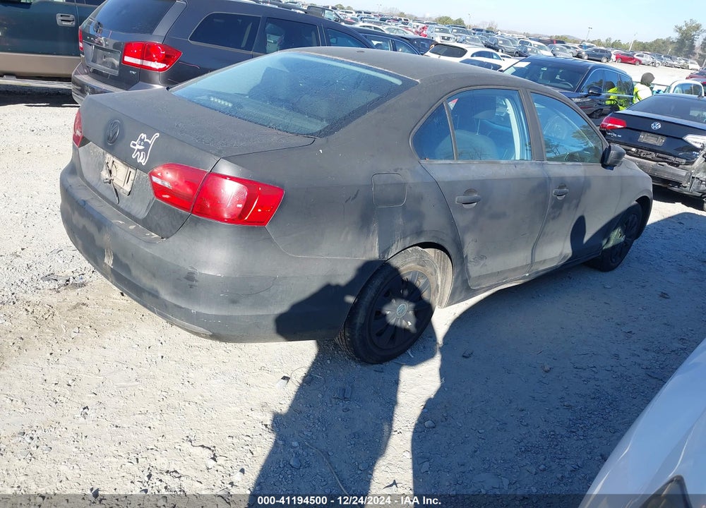 2014 VOLKSWAGEN JETTA 2.0L S VIN: 3VW1K7AJ8EM445392