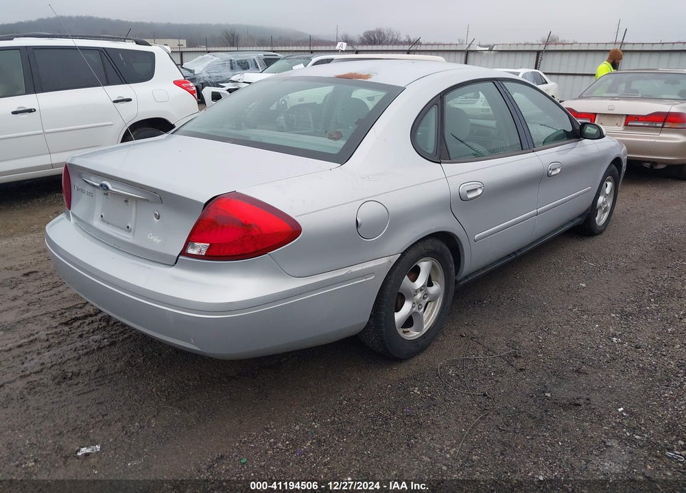 2003 FORD TAURUS SES VIN: 1FAFP55U13A203952