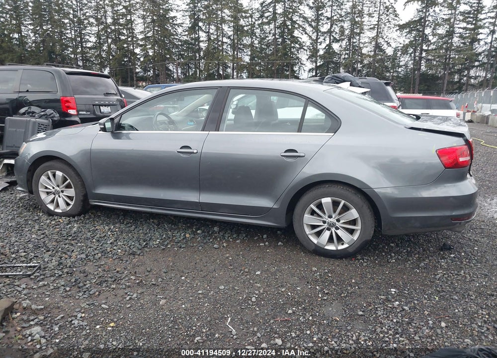 2015 VOLKSWAGEN JETTA 1.8T SE VIN: 3VWD17AJ5FM282749
