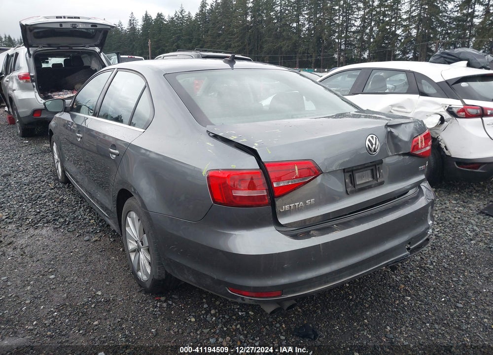2015 VOLKSWAGEN JETTA 1.8T SE VIN: 3VWD17AJ5FM282749