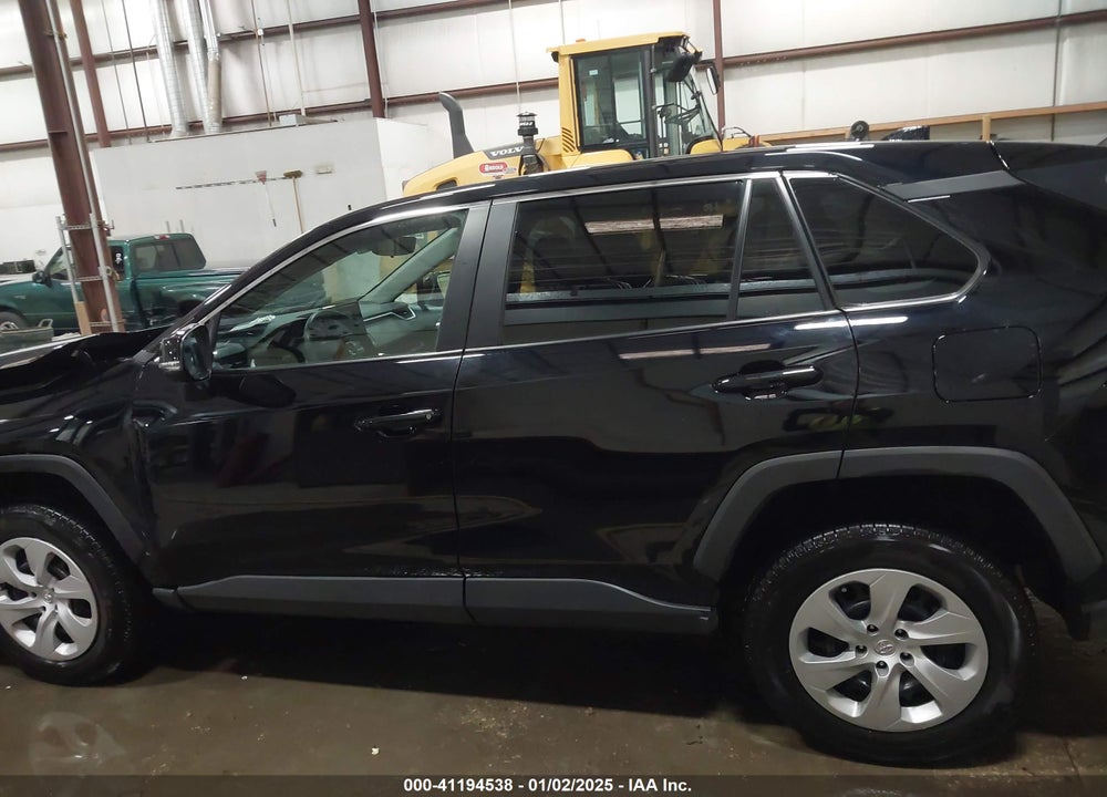 2022 TOYOTA RAV4 LE VIN: 2T3G1RFV0NC320040