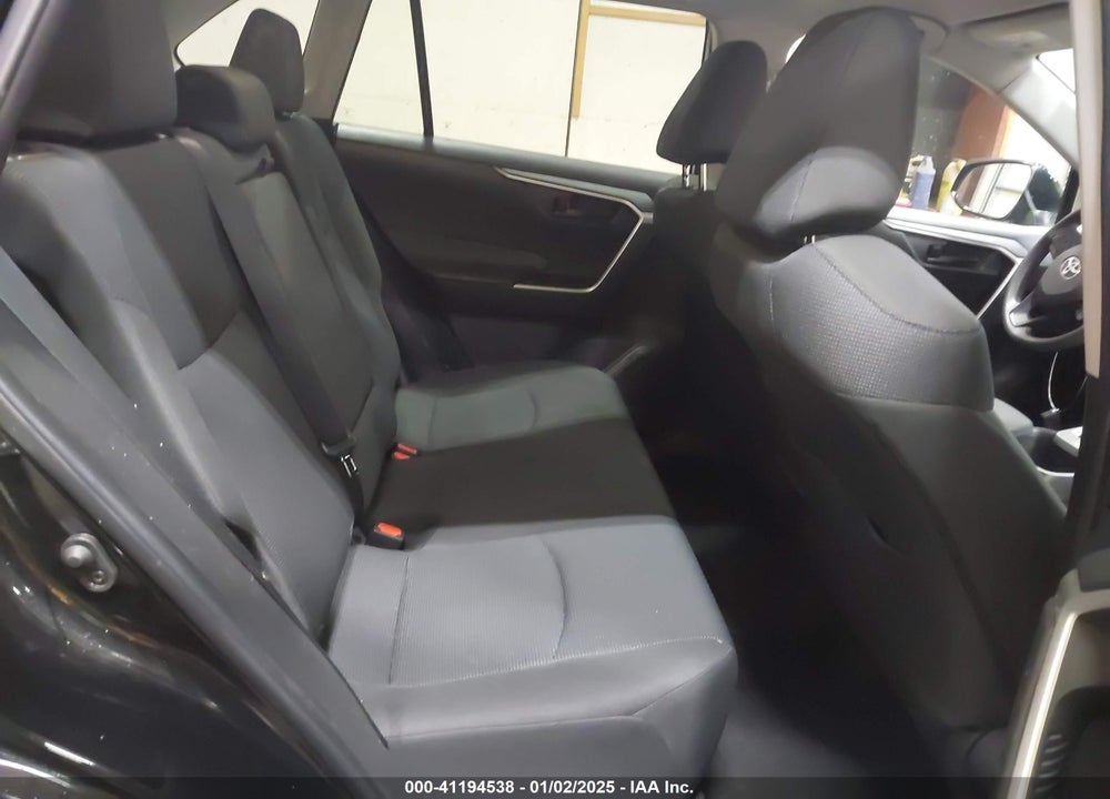 2022 TOYOTA RAV4 LE VIN: 2T3G1RFV0NC320040